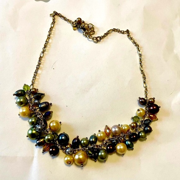 Premier Designs Faux Pearl Cluster & Crystal Beaded Choker - Picture 1 of 6